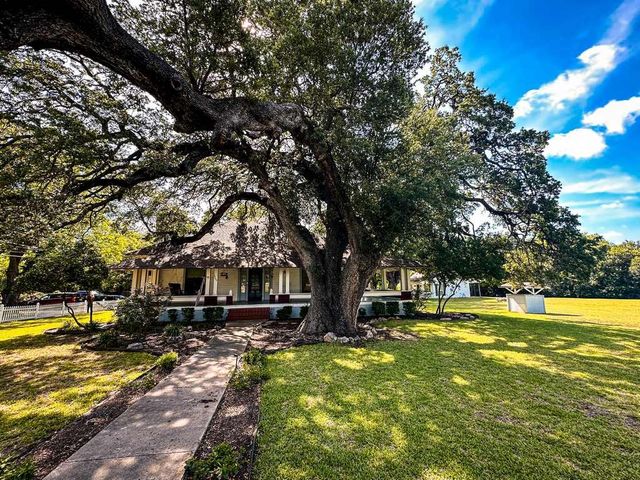 1708 S Wall Street, Belton, TX 76513