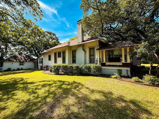 1708 S Wall Street, Belton, TX 76513