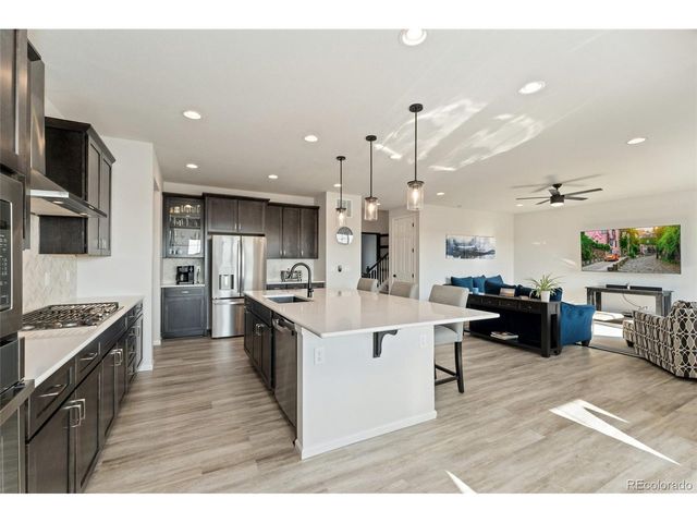 5646 S Grand Baker Ct, Aurora, CO 80016