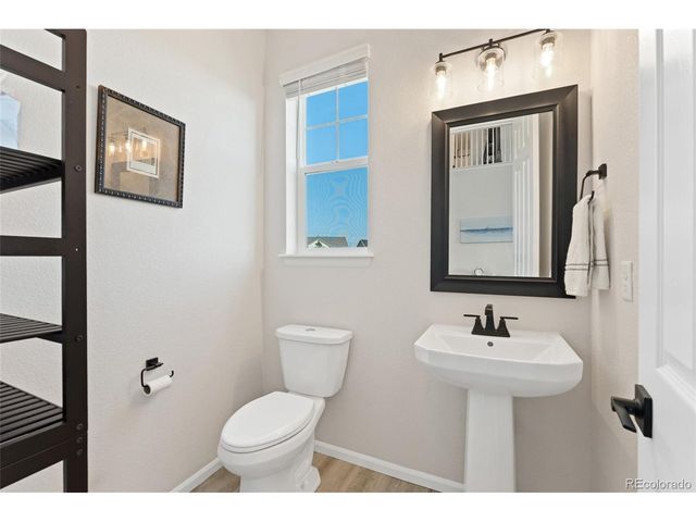 5646 S Grand Baker Ct, Aurora, CO 80016