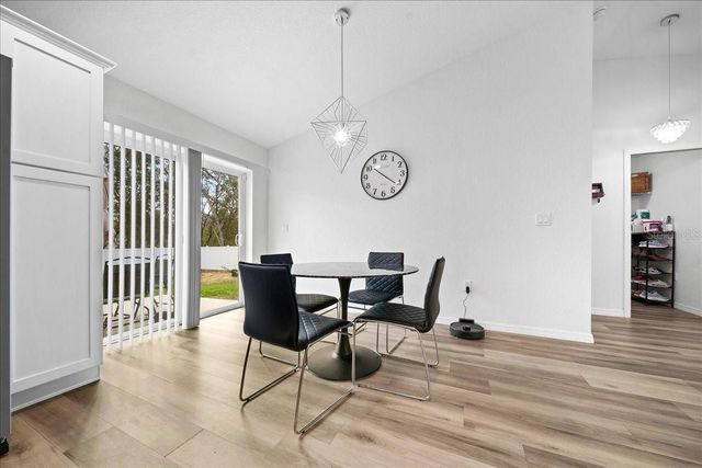 41 FISHER WAY RUN, Ocklawaha, FL 32179