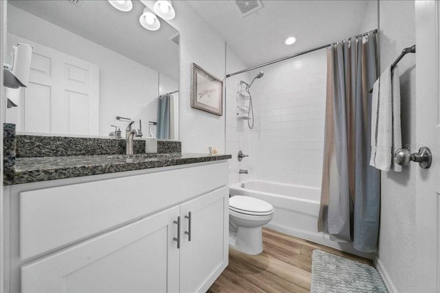 41 FISHER WAY RUN, Ocklawaha, FL 32179