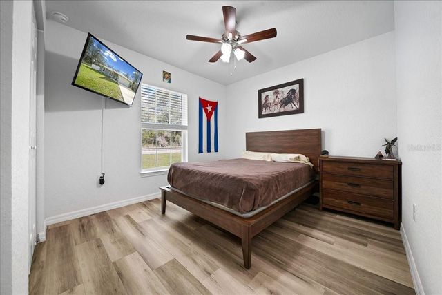 41 FISHER WAY RUN, Ocklawaha, FL 32179