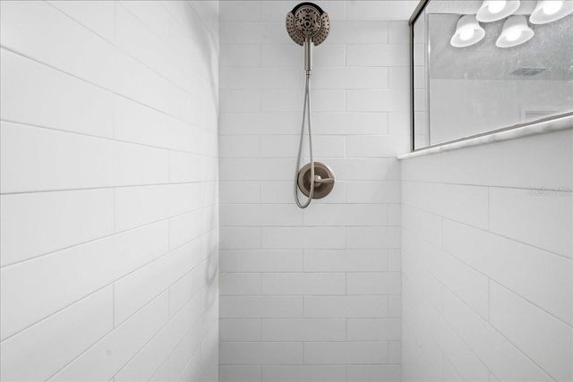 41 FISHER WAY RUN, Ocklawaha, FL 32179