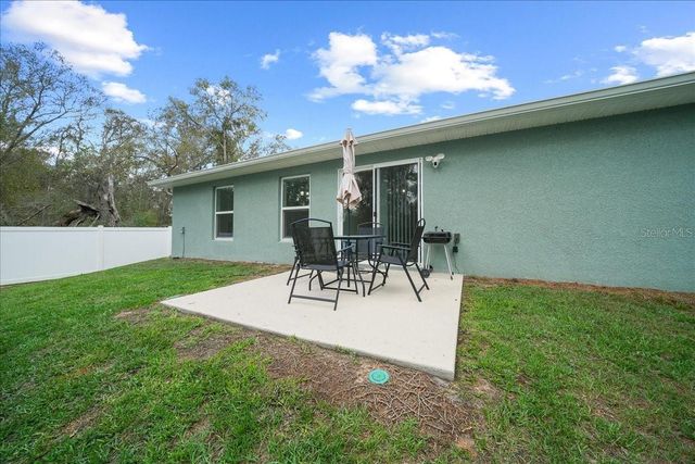 41 FISHER WAY RUN, Ocklawaha, FL 32179