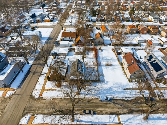 12356 S Green Street, Calumet Park, IL 60827