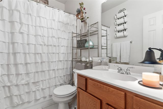 6725 Woodcrest Lane, Sachse, TX 75048