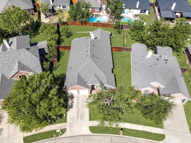 6725 Woodcrest Lane, Sachse, TX 75048