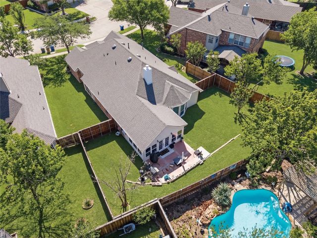 6725 Woodcrest Lane, Sachse, TX 75048