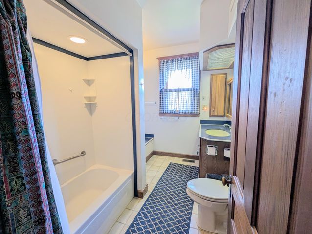 955 Adair Avenue, Zanesville, OH 43701