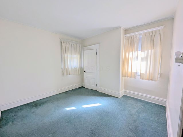 955 Adair Avenue, Zanesville, OH 43701