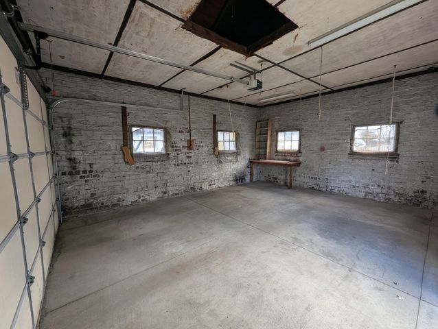 955 Adair Avenue, Zanesville, OH 43701