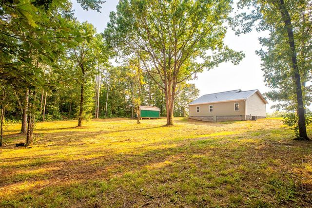 155 Mitchell ST, Hohenwald, TN 38462