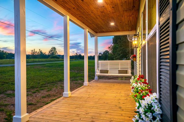 155 Mitchell ST, Hohenwald, TN 38462