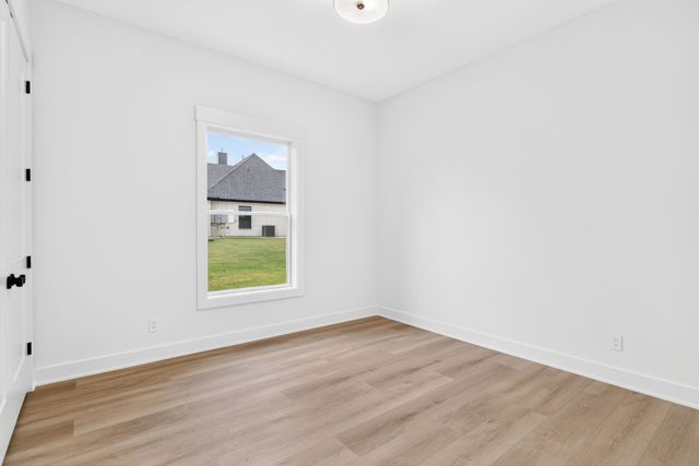 8008 Ben Day Murrin Road N, Fort Worth, TX 76126
