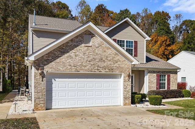 1828 Kilkenny Drive, Clover, SC 29710