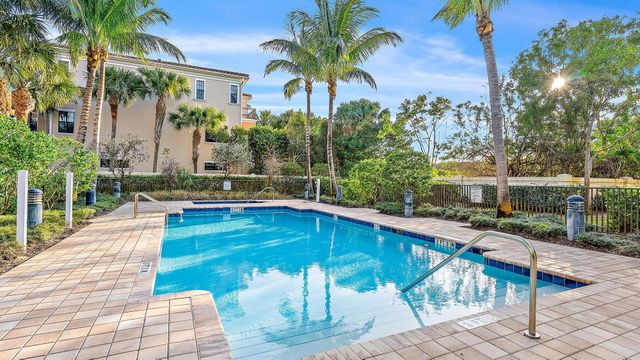 3770 County Line Road A2, Tequesta, FL 33469