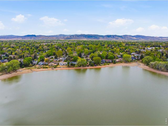2949 Silverwood Dr, Fort Collins, CO 80525