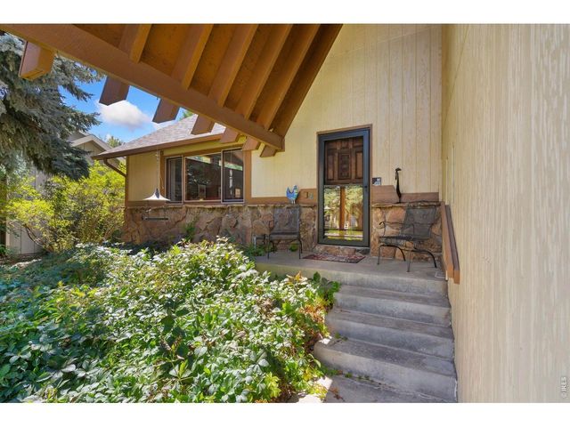 2949 Silverwood Dr, Fort Collins, CO 80525