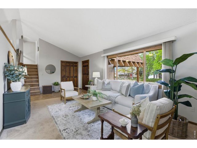 2949 Silverwood Dr, Fort Collins, CO 80525