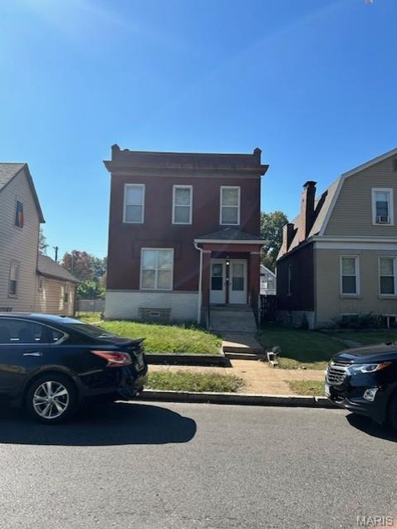 530 Bates Street, St Louis, MO 63111