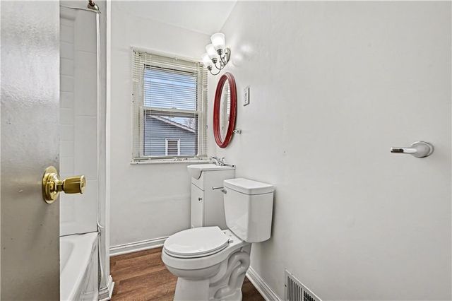 5015 N Chelsea Avenue, Kansas City, MO 64119