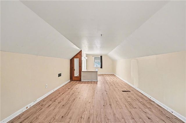 5015 N Chelsea Avenue, Kansas City, MO 64119