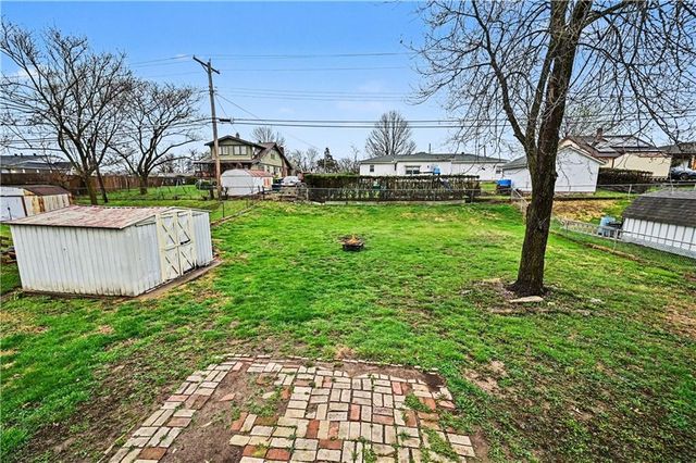 5015 N Chelsea Avenue, Kansas City, MO 64119