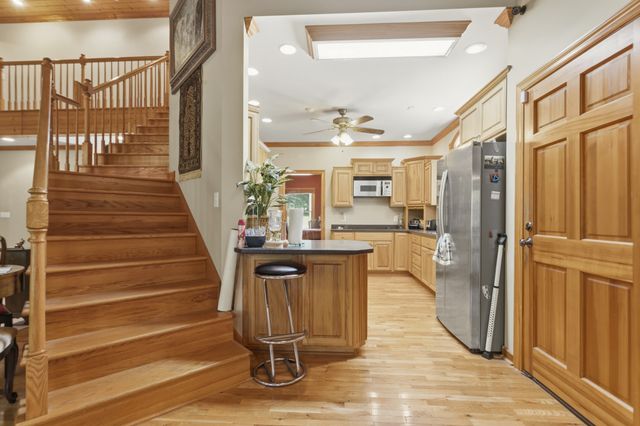 115 Long Point Dr, Rock Island, TN 38581