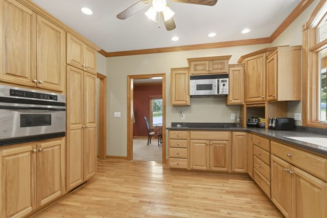 115 Long Point Dr, Rock Island, TN 38581