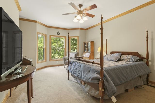115 Long Point Dr, Rock Island, TN 38581