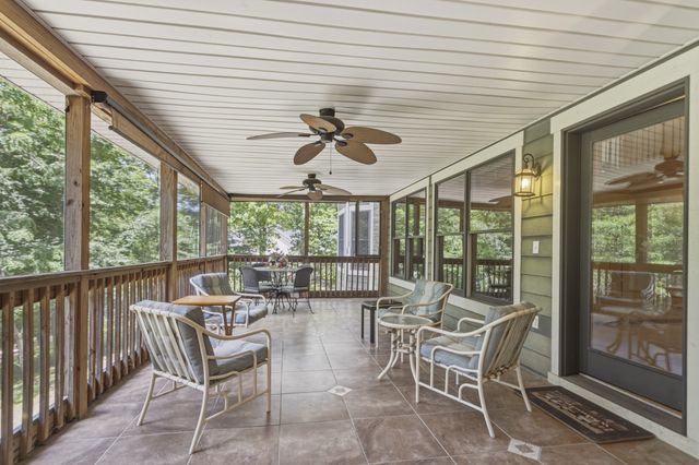 115 Long Point Dr, Rock Island, TN 38581