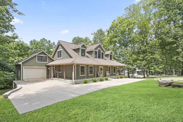 115 Long Point Dr, Rock Island, TN 38581