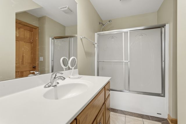115 Long Point Dr, Rock Island, TN 38581