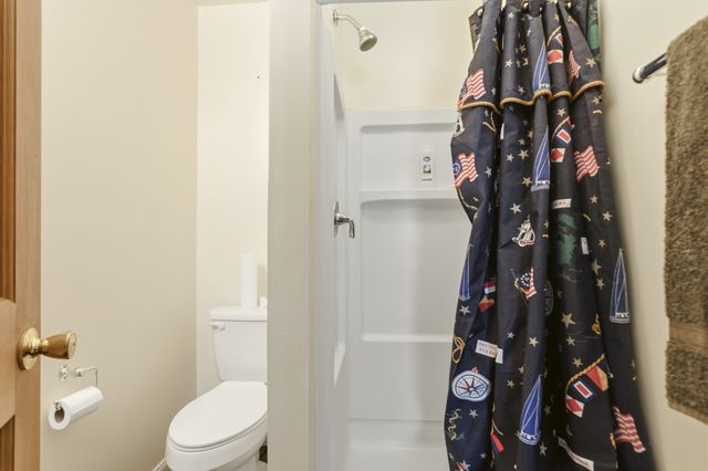115 Long Point Dr, Rock Island, TN 38581