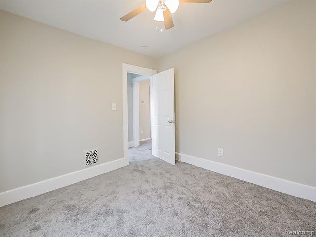 245 S Edith Street, Pontiac, MI 48342