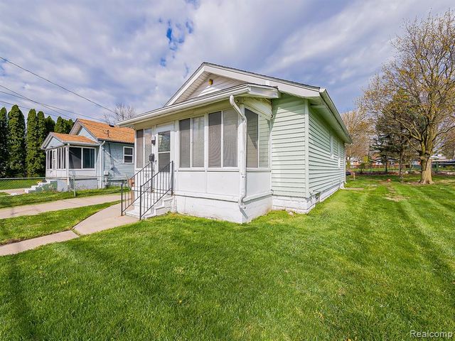 245 S Edith Street, Pontiac, MI 48342