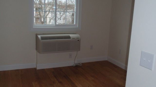 20 West Rosseter St 16, Brockton, MA 02301