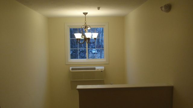 20 West Rosseter St 16, Brockton, MA 02301