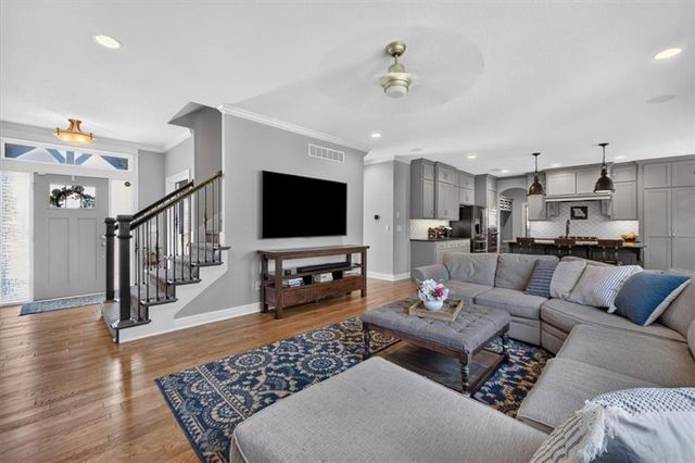 1357 Brandywine Road, Lee's Summit, MO 64064