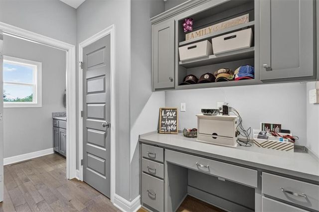 1357 Brandywine Road, Lee's Summit, MO 64064