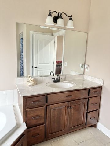 244 Lexington Cir, Manchester, TN 37355