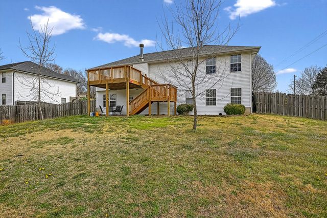 831 Pershing Street, Willard, MO 65781