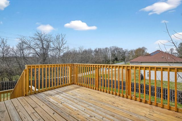 831 Pershing Street, Willard, MO 65781