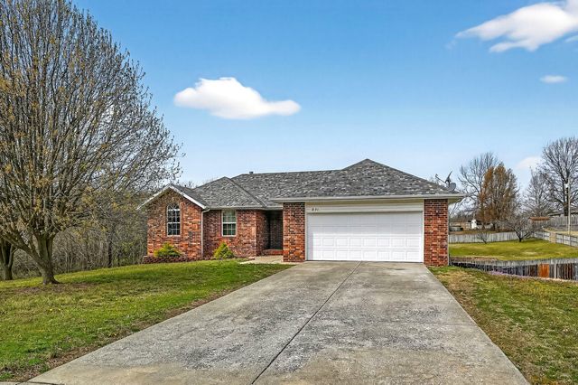 831 Pershing Street, Willard, MO 65781
