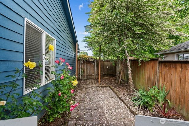 622 Northern Way, Everett, WA 98204