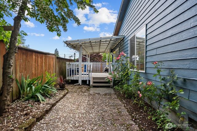 622 Northern Way, Everett, WA 98204