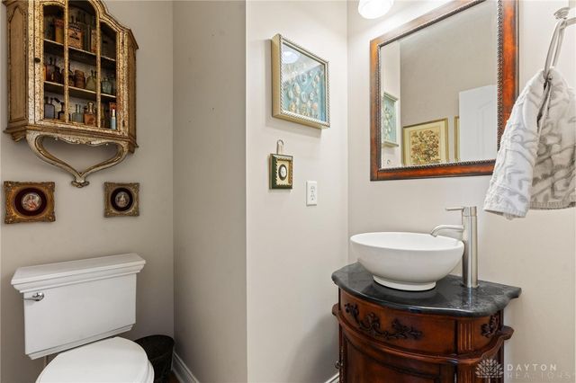 4676 Sullivan Road, Springfield, OH 45502