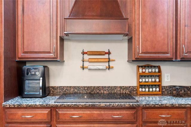 4676 Sullivan Road, Springfield, OH 45502