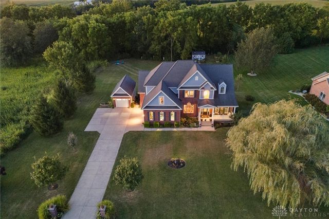 4676 Sullivan Road, Springfield, OH 45502